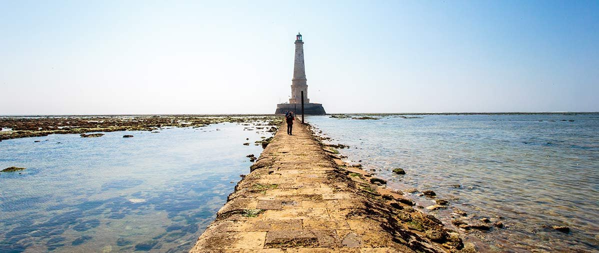 phare-de-cordouan à marée basse